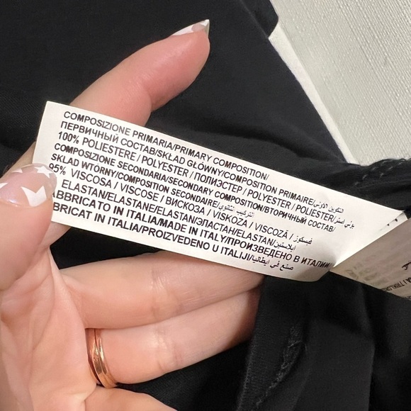 Piazza Italia Twist Back Black Blouse Small - Picture 8 of 9